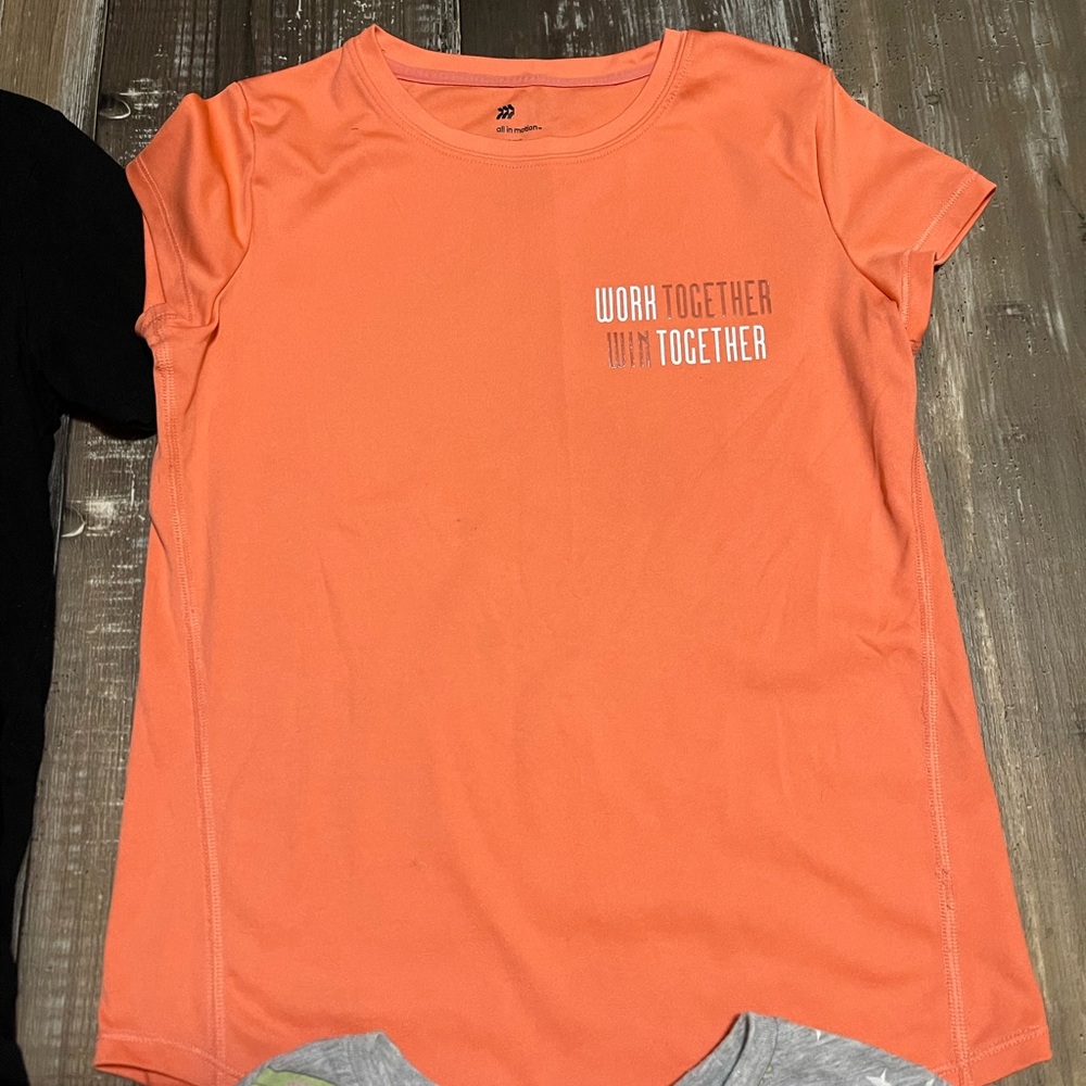 Kids Short Sleeve Top bundle - Picture 5 of 5